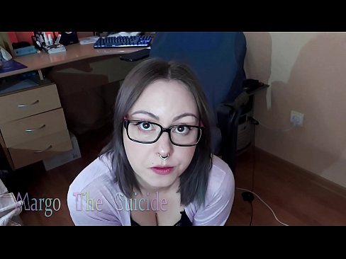 ❤️ Seksi djevojka s naočalama duboko siše dildo na kameri Kurve na bs.hotpornphotos.ru